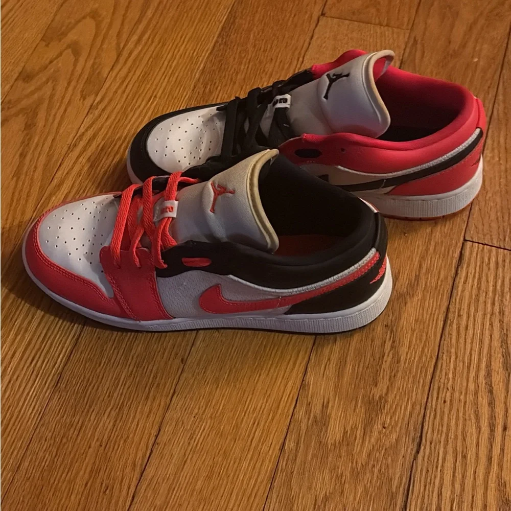 Nike Women's Sneakers - White, Black, Pink - Picture 2 of 4